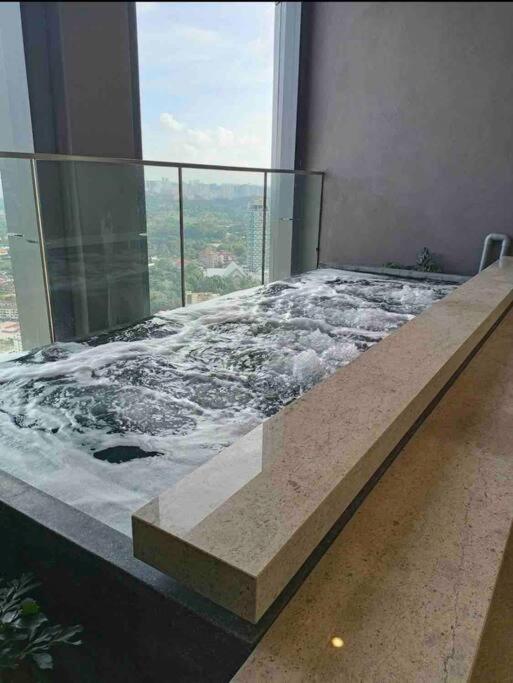 1+ 1 Bedroom 4-5Pax/Klcc/ Bukit Bintang/City View/Mrt 吉隆坡 外观 照片