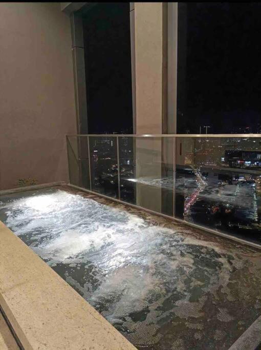 1+ 1 Bedroom 4-5Pax/Klcc/ Bukit Bintang/City View/Mrt 吉隆坡 外观 照片